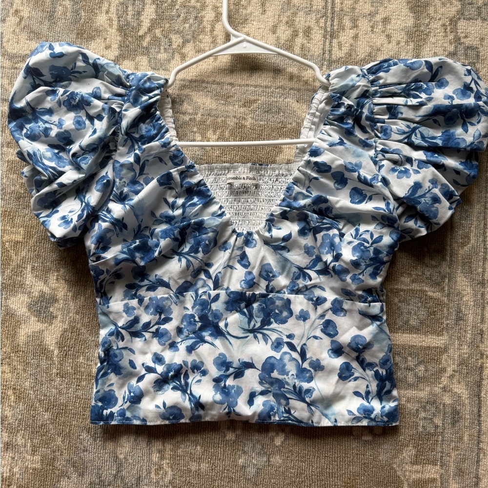 Abercrombie & Fitch Blue Floral Puff Sleeve Blouse